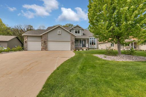 1070 Sunwood Park Lane, Waite Park, MN 56387