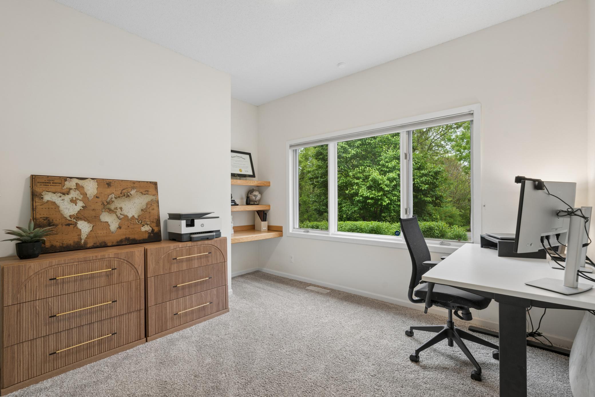 Main Floor Office/Bedroom 4