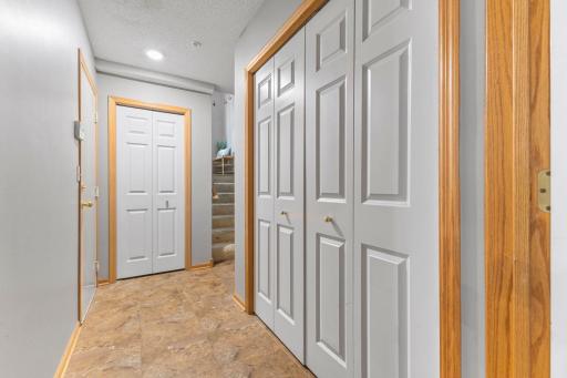 8828 Brunell Way, Inver Grove Heights, MN 55076