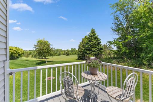 8828 Brunell Way, Inver Grove Heights, MN 55076