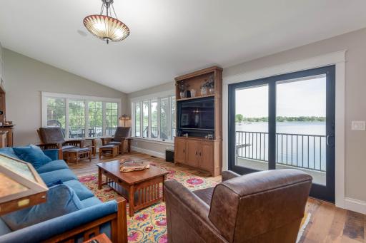 6213 Shamrock Drive, Madison Lake, MN 56063