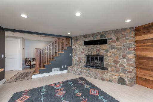 6213 Shamrock Drive, Madison Lake, MN 56063