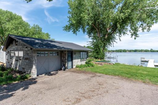 6213 Shamrock Drive, Madison Lake, MN 56063