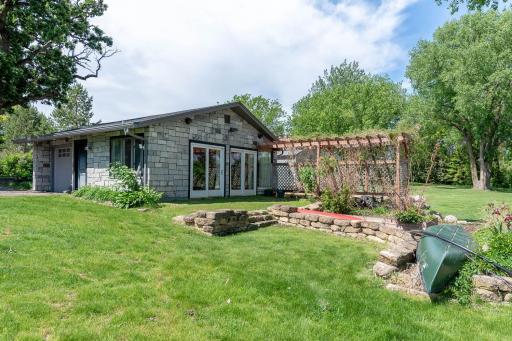 6213 Shamrock Drive, Madison Lake, MN 56063