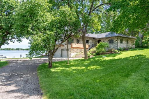 6213 Shamrock Drive, Madison Lake, MN 56063