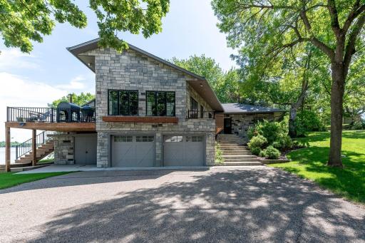 6213 Shamrock Drive, Madison Lake, MN 56063