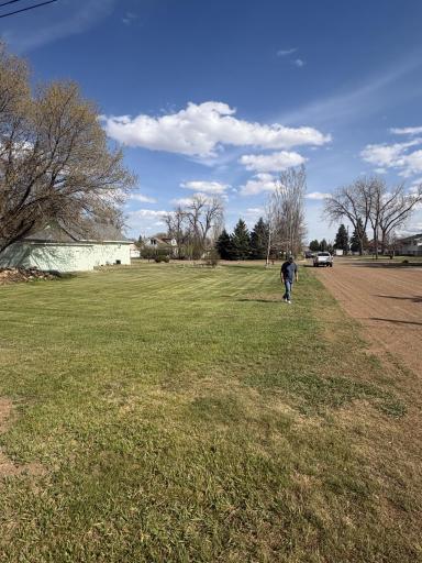 313 W 2nd Avenue, Regent, ND 58650