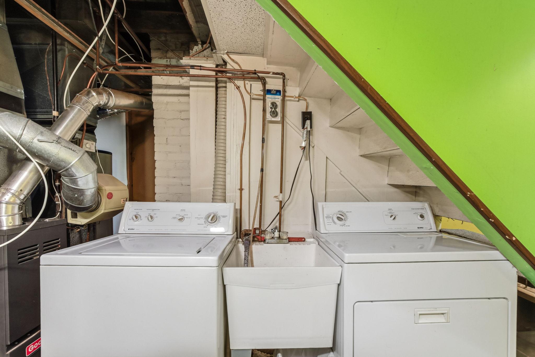 Laundry room!