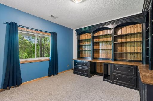 Bedroom 4 Can also be used as a den office.