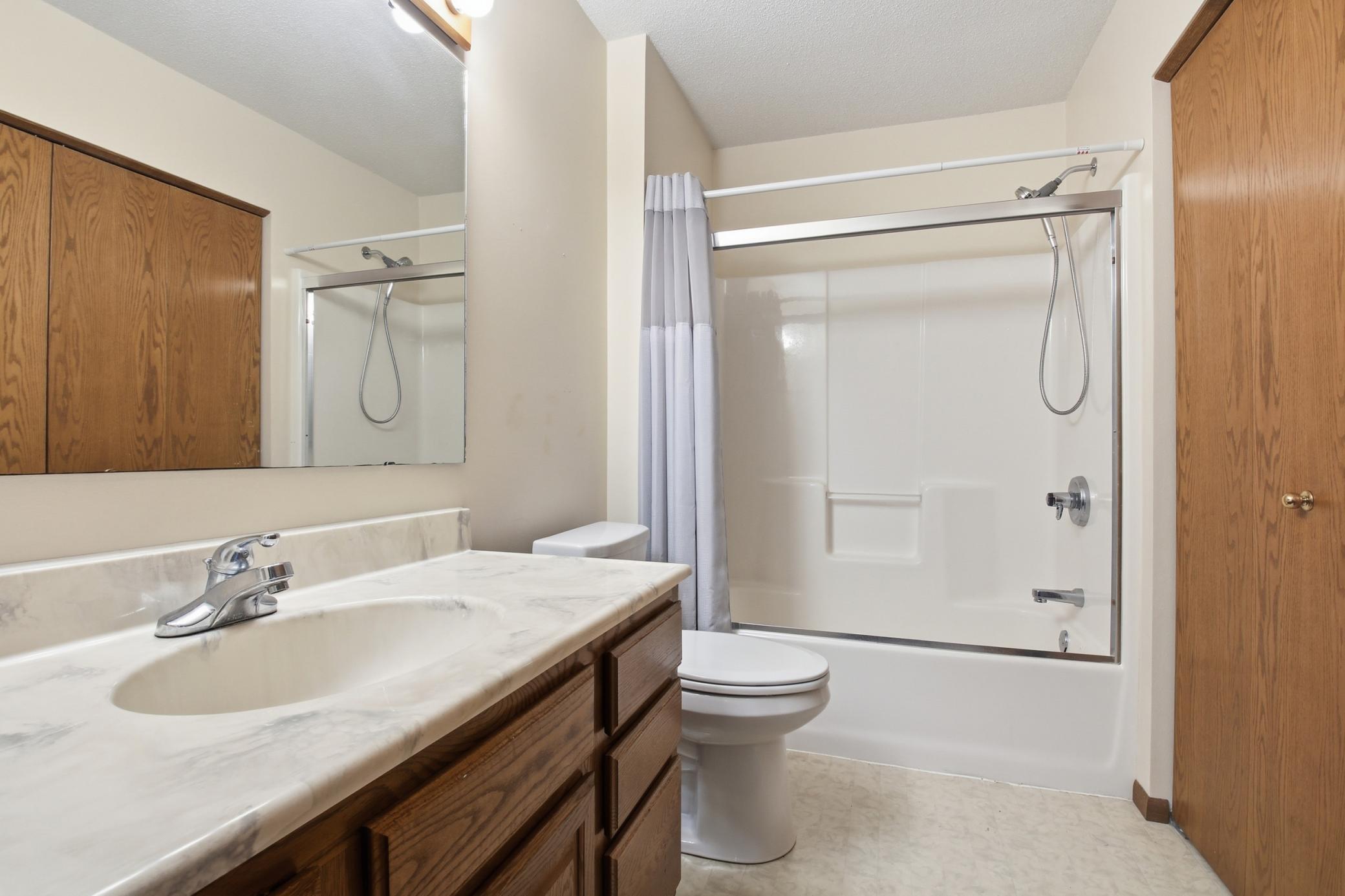 Main full bath