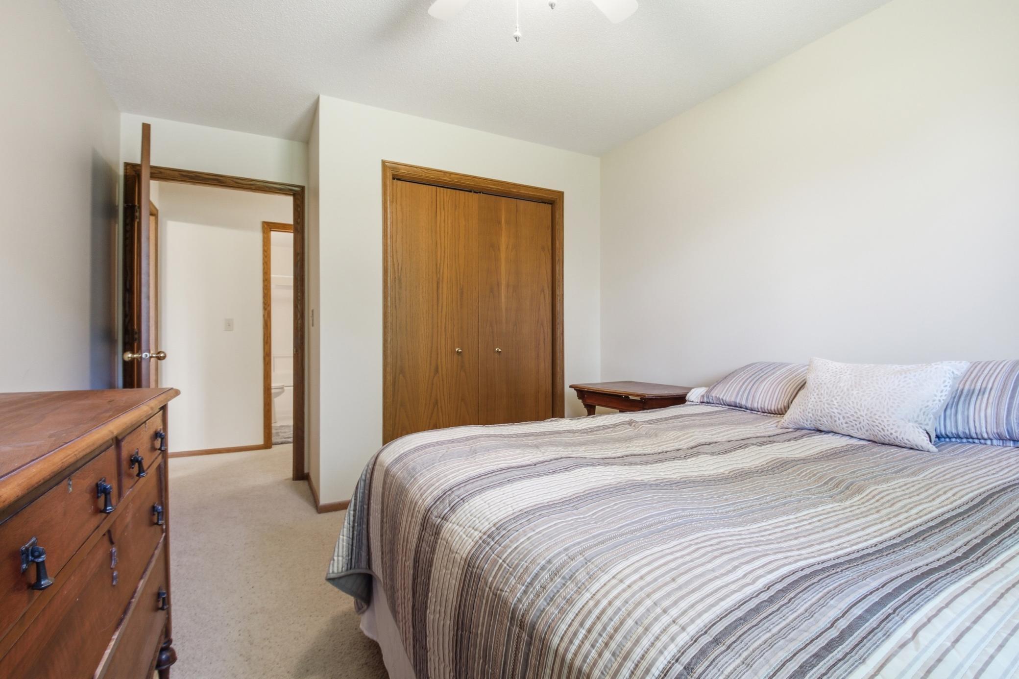 Bedrom 2