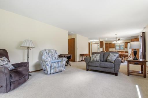 2510 9th Street SW, Willmar, MN 56201