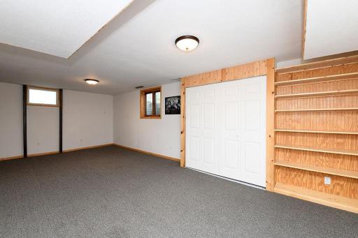 1533 16th Street S, Fargo, ND 58103