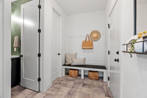 Photo 28