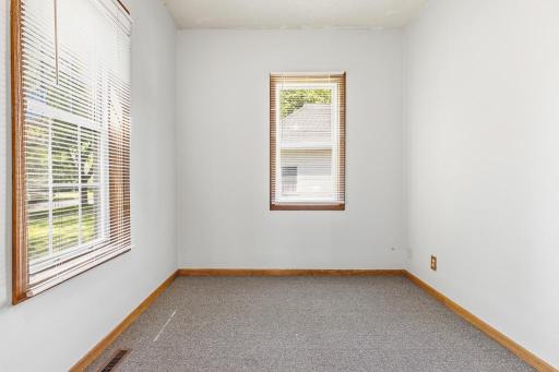 102 E Lyon Street, Minneota, MN 56264