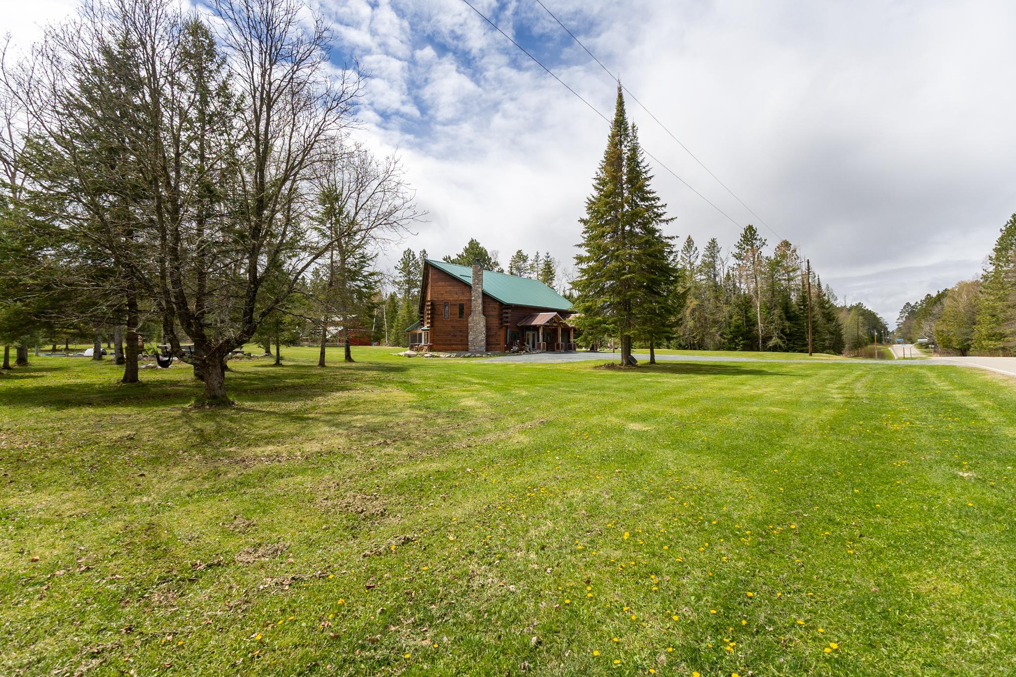 55893 Dove Lane-1.jpg
