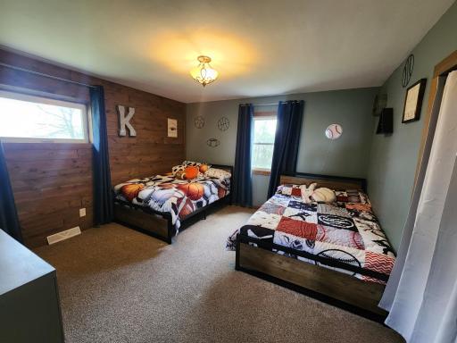 1055 141st Street, Pipestone, MN 56164