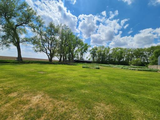 1055 141st Street, Pipestone, MN 56164