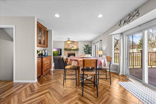 139 Ridge Way, Mahtomedi, MN 55115