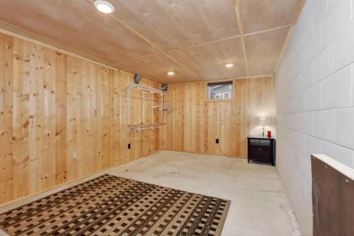 2109 Strader Drive, Grand Rapids, MN 55744