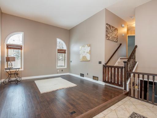129 Hemlock Place, Saint Paul, MN 55127