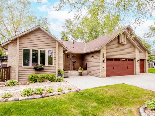 129 Hemlock Place, Saint Paul, MN 55127