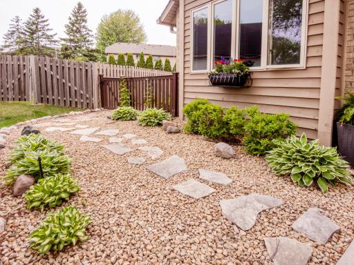 129 Hemlock Place, Saint Paul, MN 55127