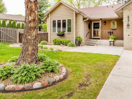 129 Hemlock Place, Saint Paul, MN 55127
