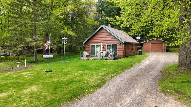1269 County Rd G, Milltown - A.JPG