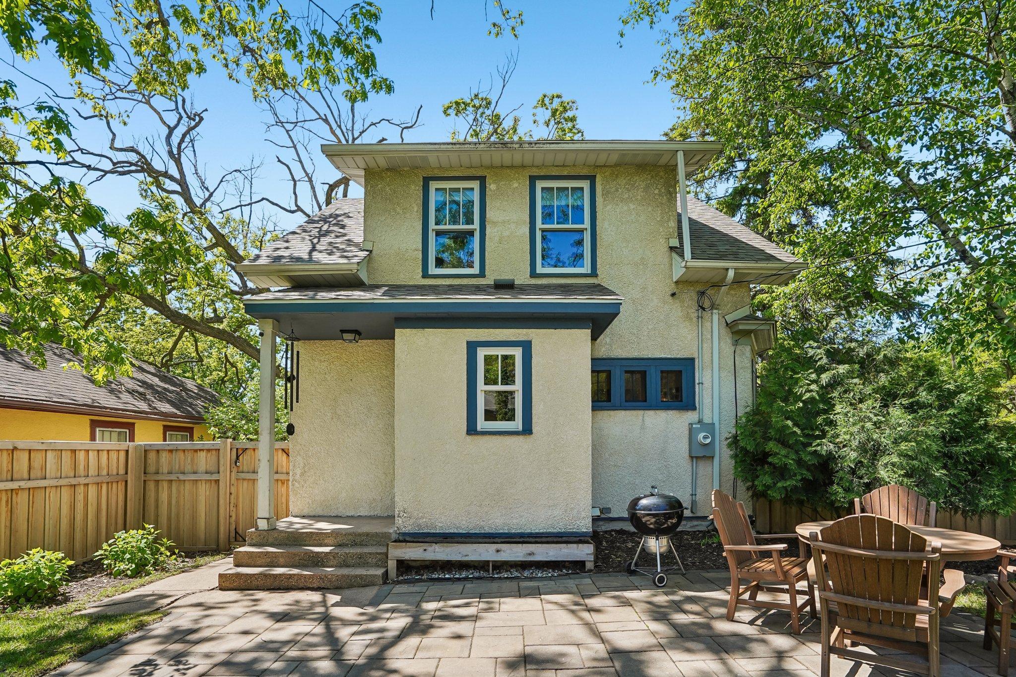 45-web-or-mls-Fillmore St-S2105-045.jpg