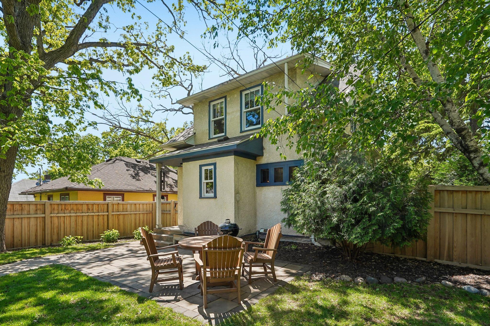 46-web-or-mls-Fillmore St-S2105-046.jpg