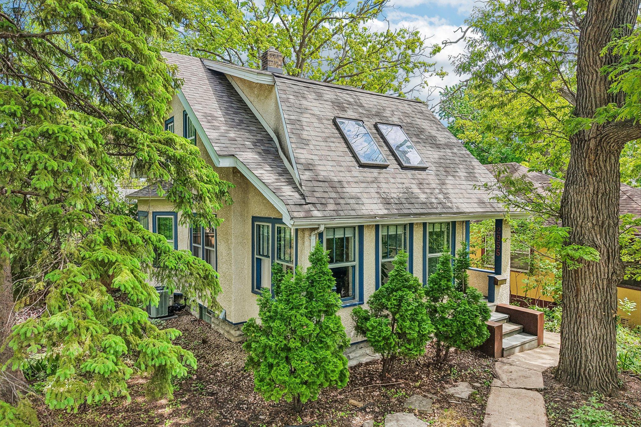 1-web-or-mls-Fillmore St-S2205-1-006.jpg