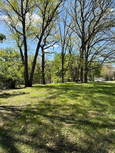 900 Lindbergh Drive S, Little Falls, MN 56345