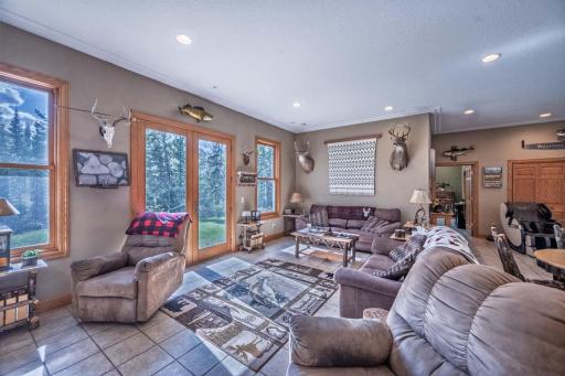 4003 Highway 5, Hibbing, MN 55746