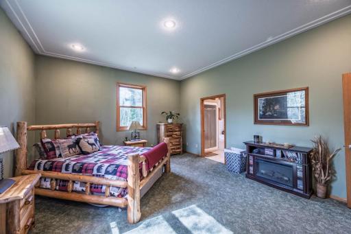 4003 Highway 5, Hibbing, MN 55746