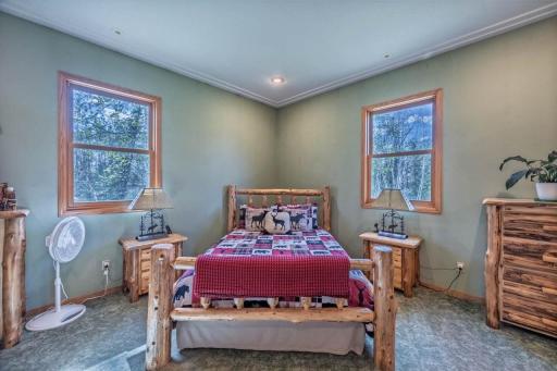 4003 Highway 5, Hibbing, MN 55746