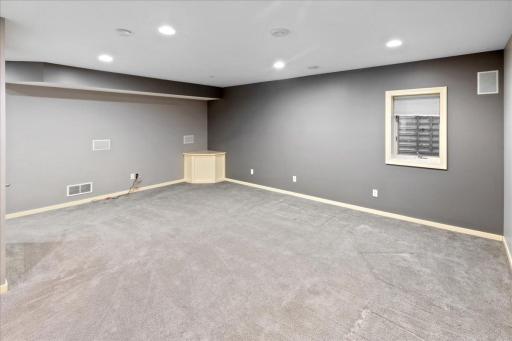 Family room, plenty of space for the home theater