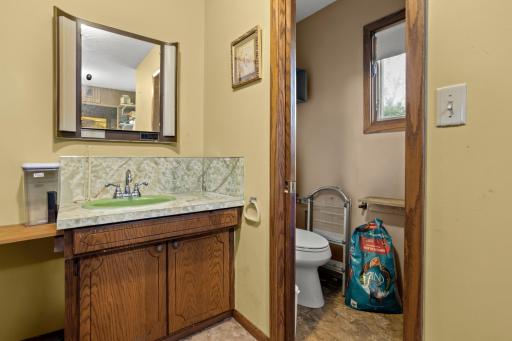 404 Wadge Avenue S, Park River, ND 58270