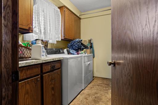404 Wadge Avenue S, Park River, ND 58270