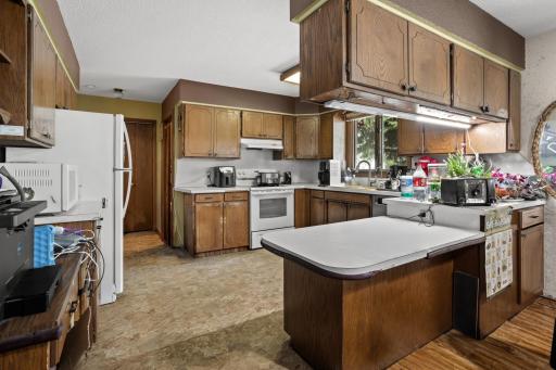 404 Wadge Avenue S, Park River, ND 58270
