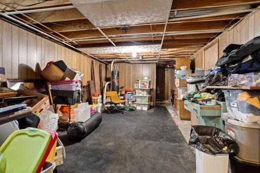 404 Wadge Avenue S, Park River, ND 58270