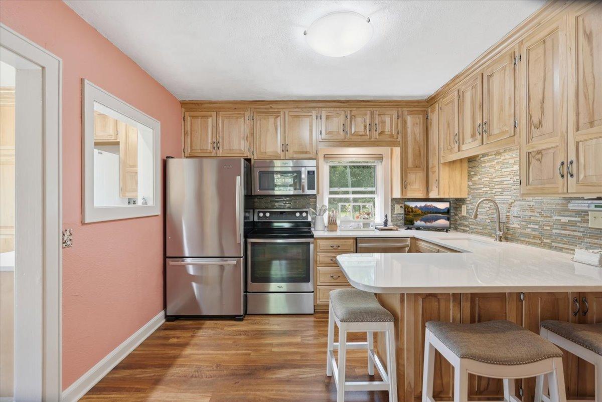 08-Kitchen.jpg