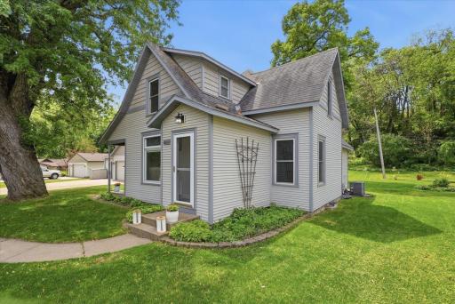 1663 Willis Avenue, South Saint Paul, MN 55075