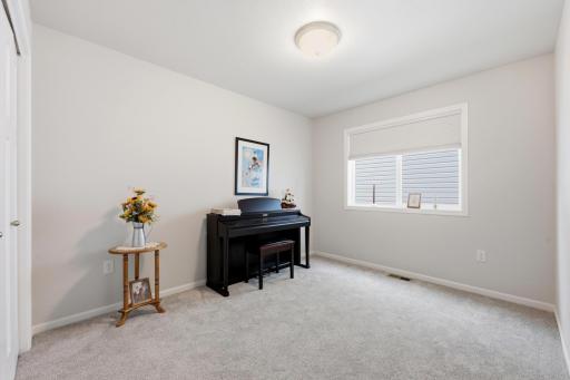 1520 67th Avenue S, Fargo, ND 58104