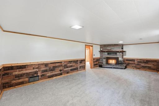 7344 26th Street NE, Willmar, MN 56201