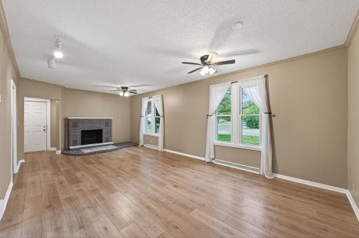 13046 Newell Avenue, Lindstrom, MN 55045