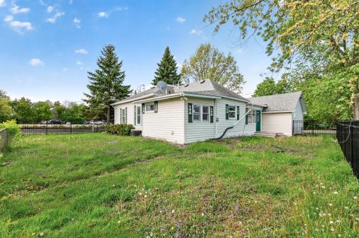 13046 Newell Avenue, Lindstrom, MN 55045