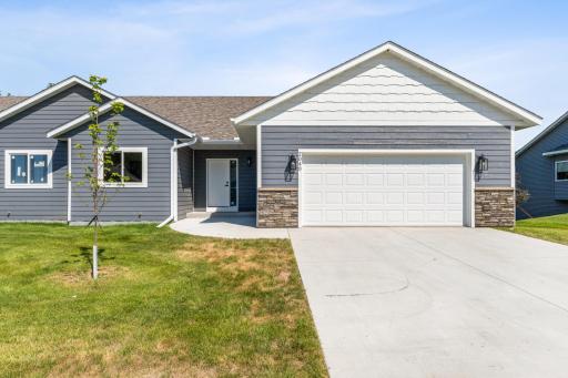2040 13th Street NW, Faribault, MN 55021