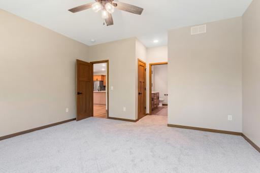 2040 13th Street NW, Faribault, MN 55021