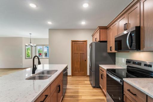 2040 13th Street NW, Faribault, MN 55021